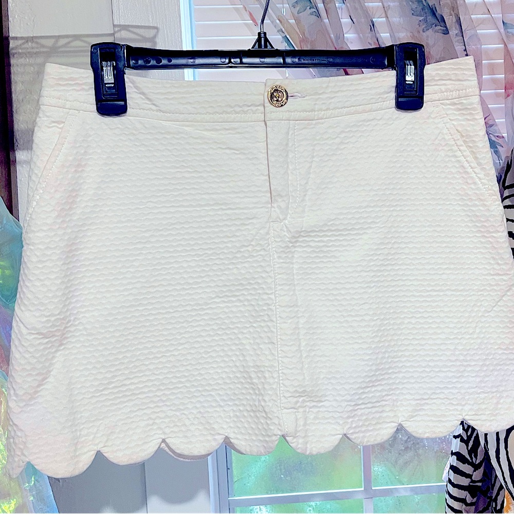 Lilly Pulitzer White Textured SKORT